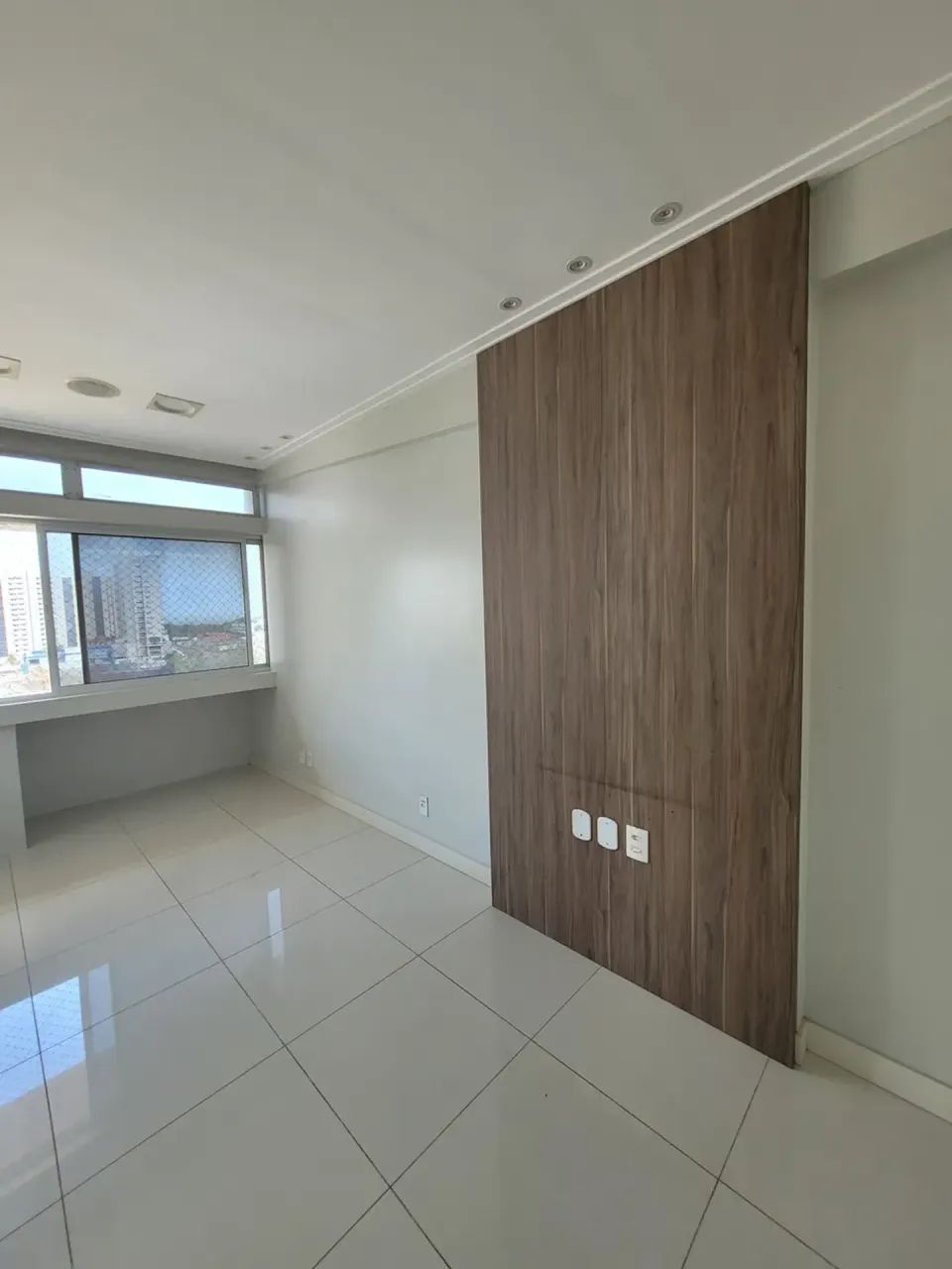 Sala comercial com divisórias para locação no Renascença - Foto 2