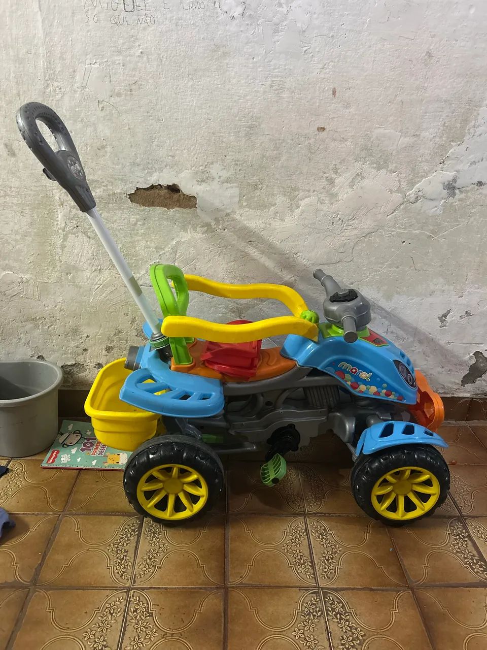 Quadriciclo infantil
