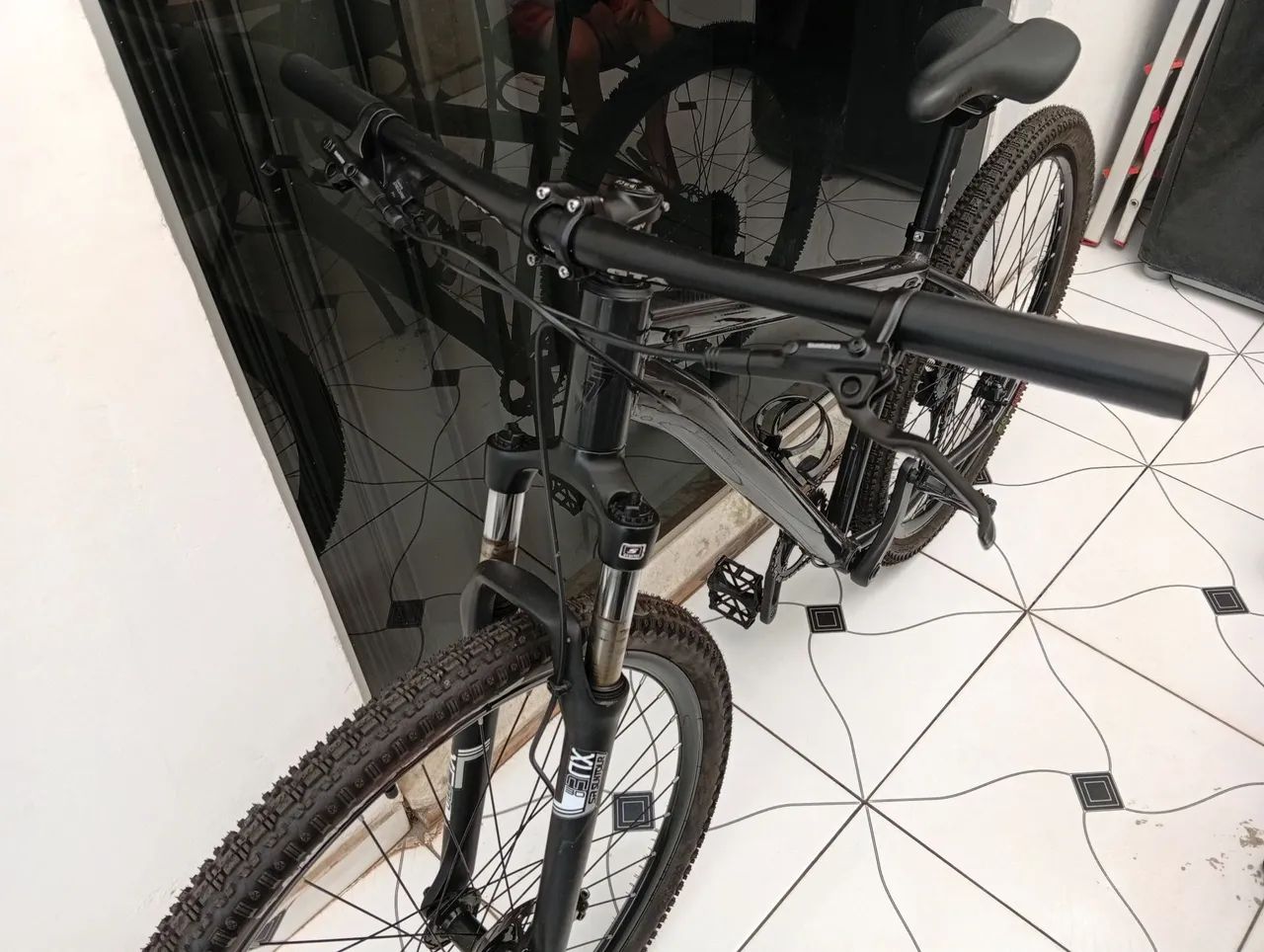 Bicicleta FIRST ARO 29 - Foto 2
