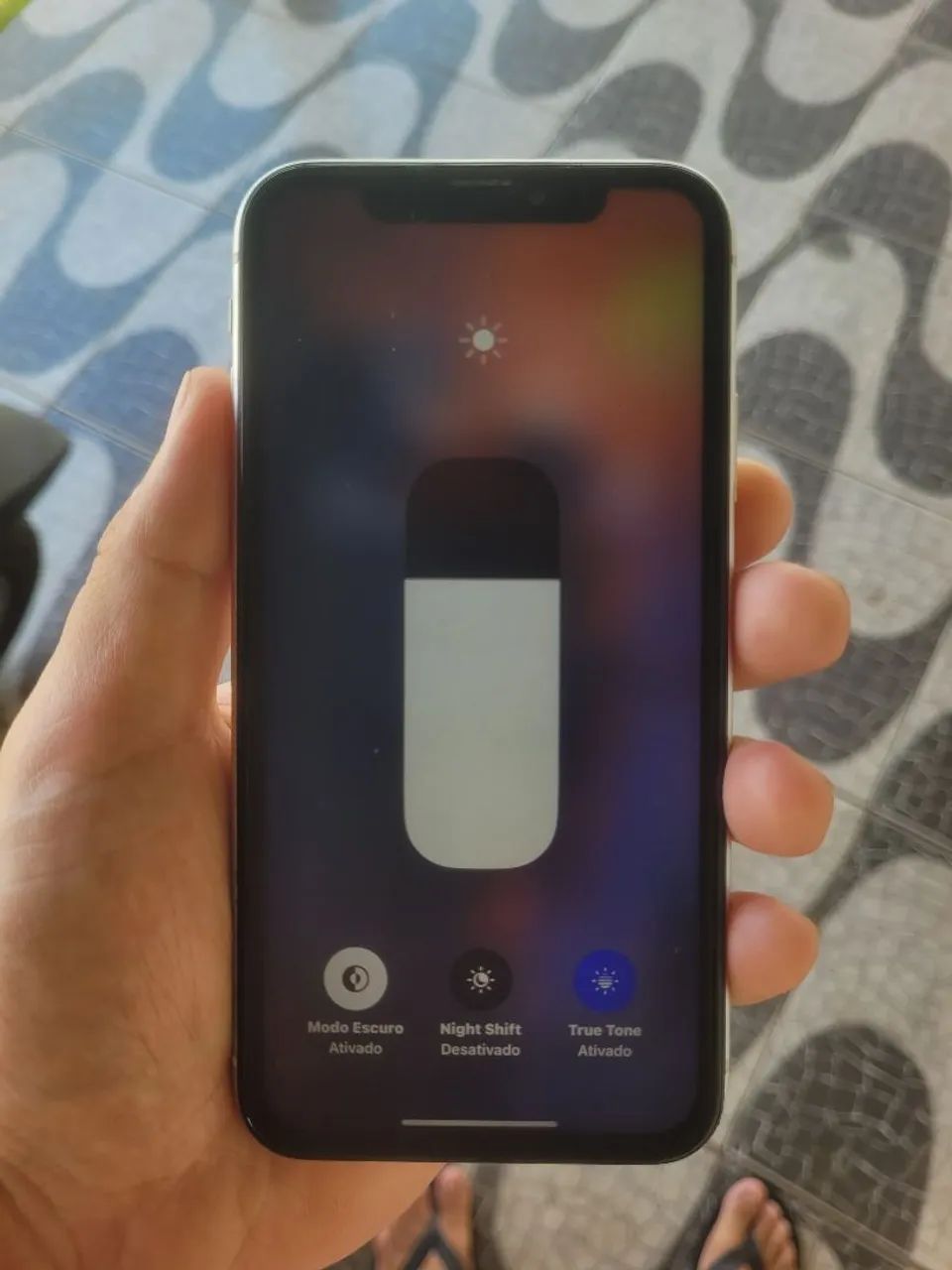 iPhone XR 128 GB - Foto 4