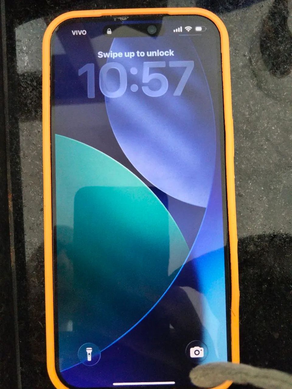 Vendo iPhone 17 pro Max azul semi-novo  - Foto 2