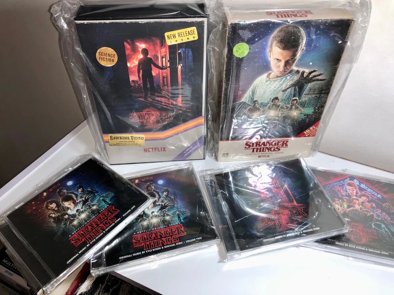 Stranger Things 4K UHD + CDs
