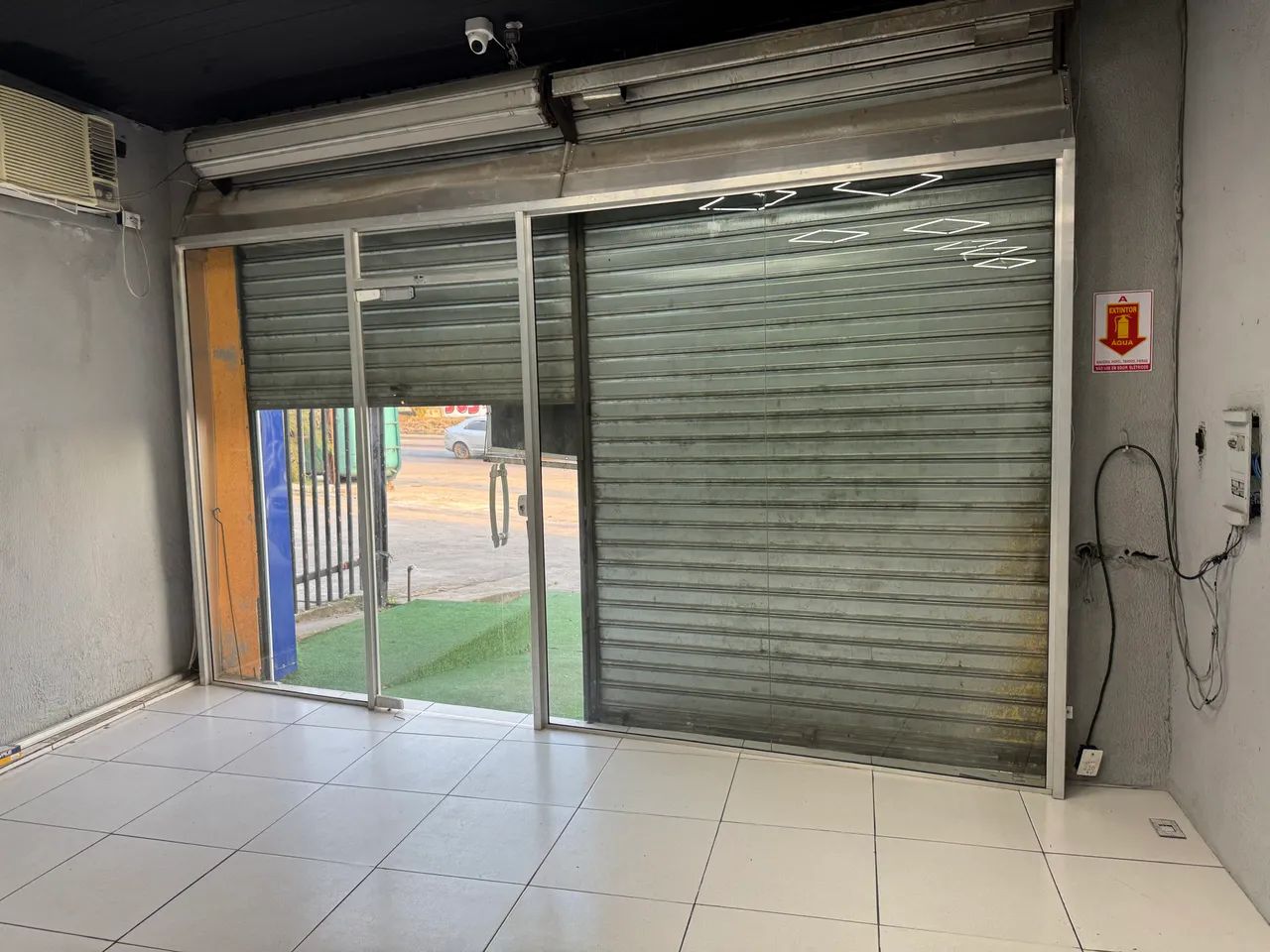 Porta de Vidro - Fechamento de Loja - Foto 2