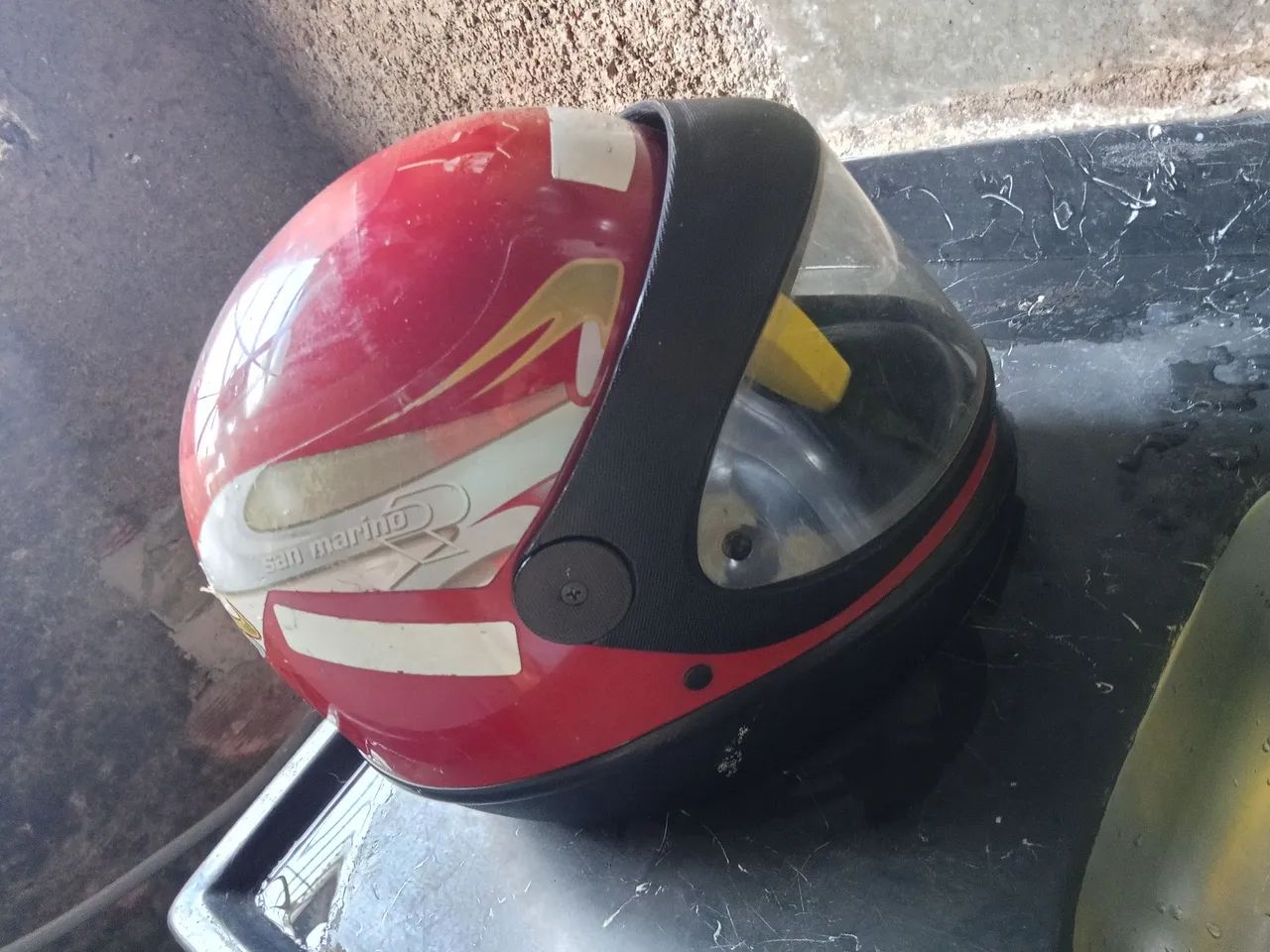 Capacete San Marino - Foto 2