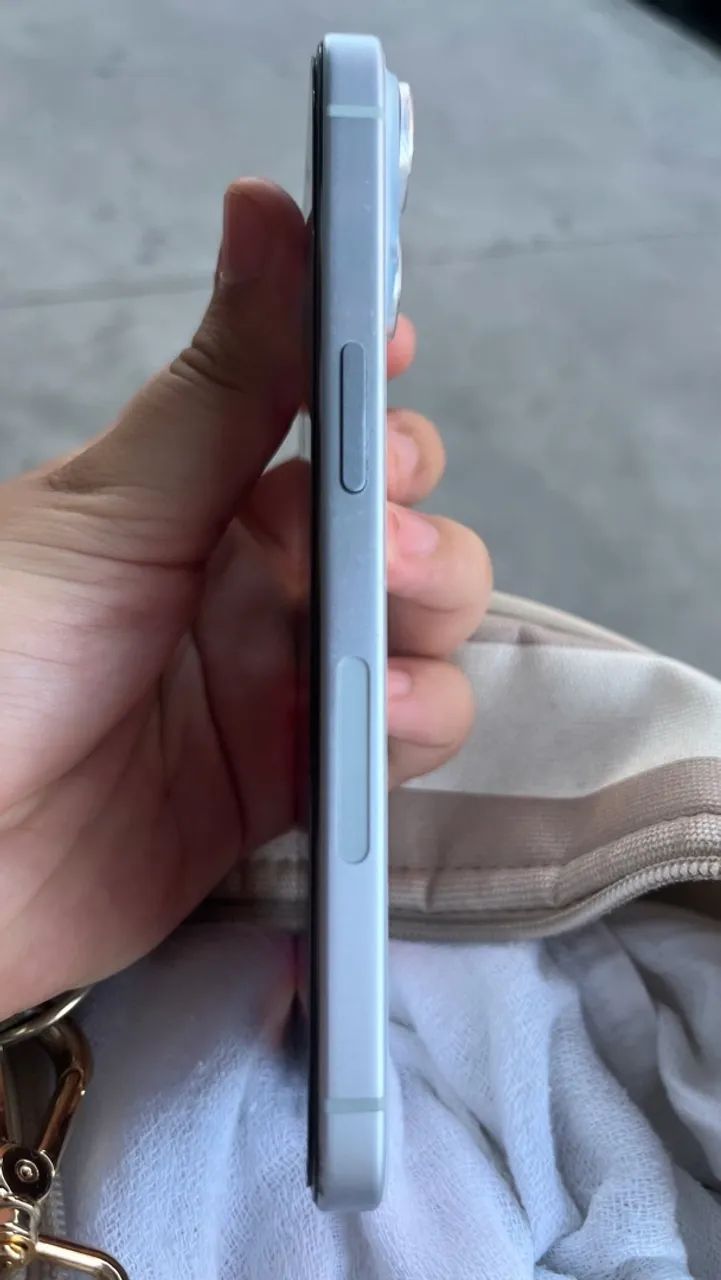 IPHONE 15  - Foto 4