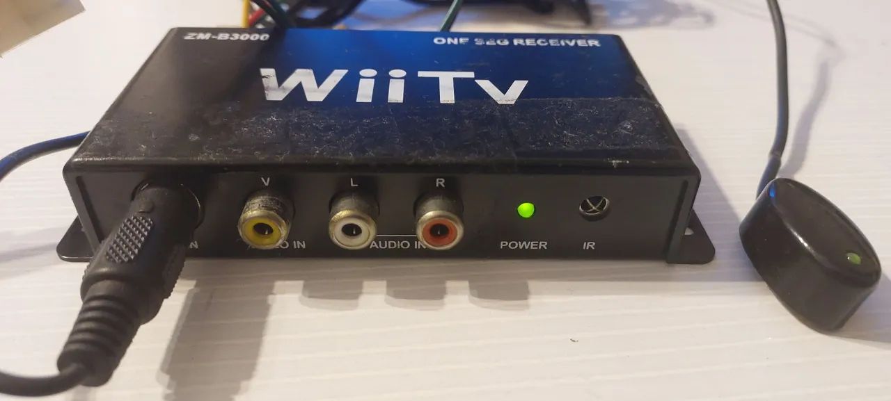 Receptor de sinal de TV veicular