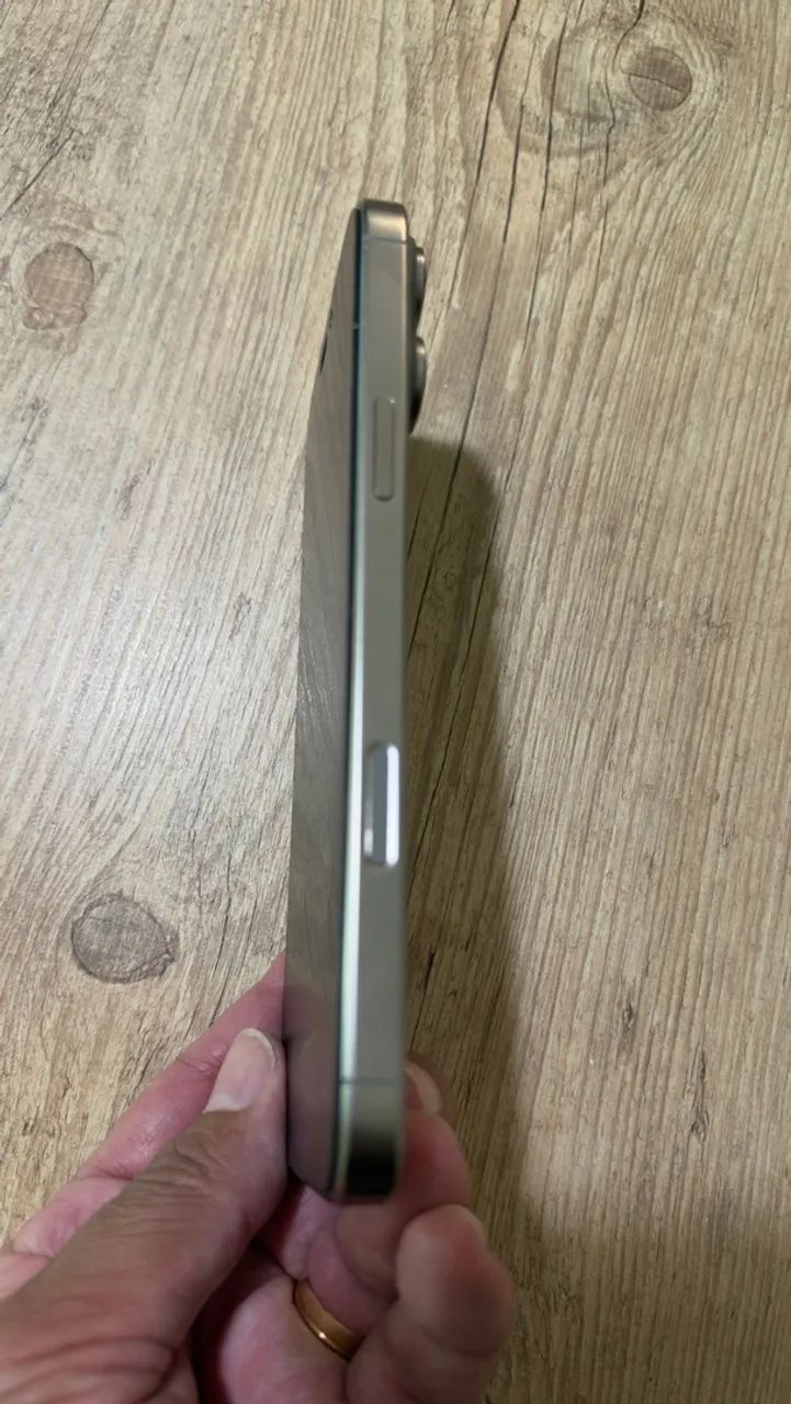 IPHONE 16 pro max 1TB Novinho  - Foto 2