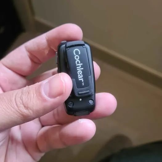 Microfone Cochlear Wireless Mini Microphone 2 (não liga) - Foto 3