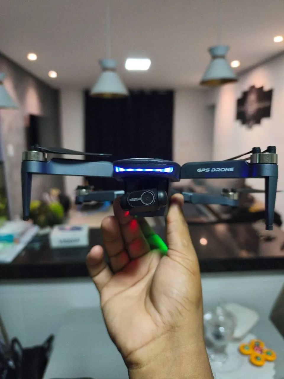 ? Drone L200 com GPS, Câmera 2.4K e 2 Baterias - Pouco Usado!