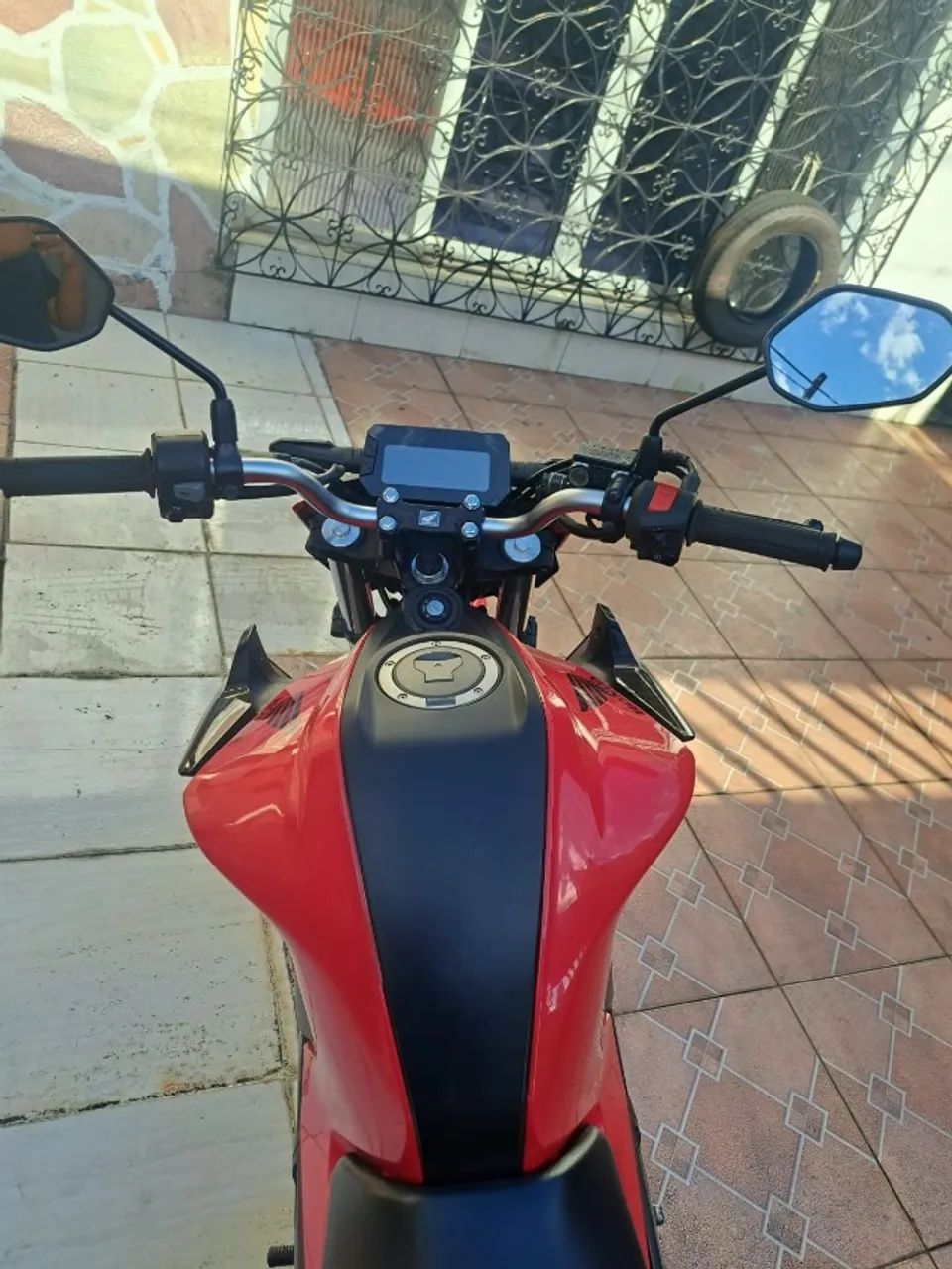 CB300F - Foto 4