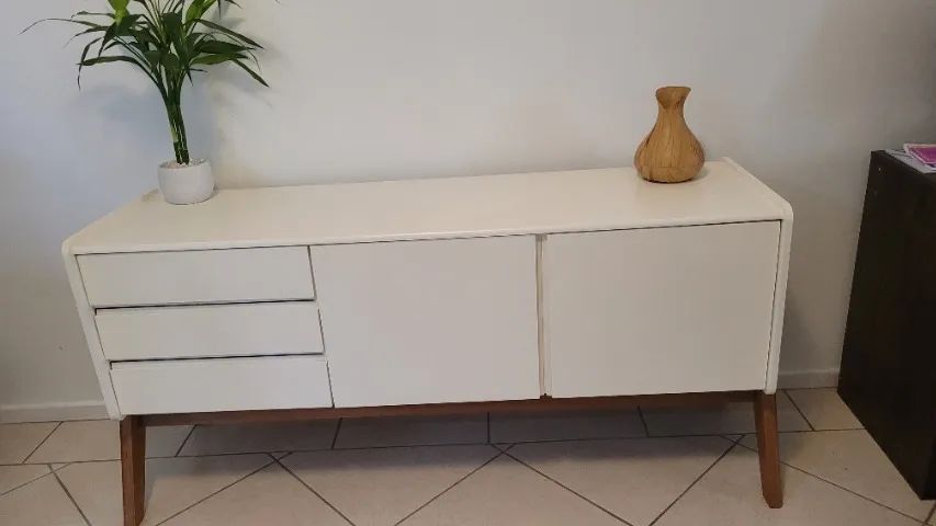 Conjuto de sala de jantar com mesa e aparador - Foto 3