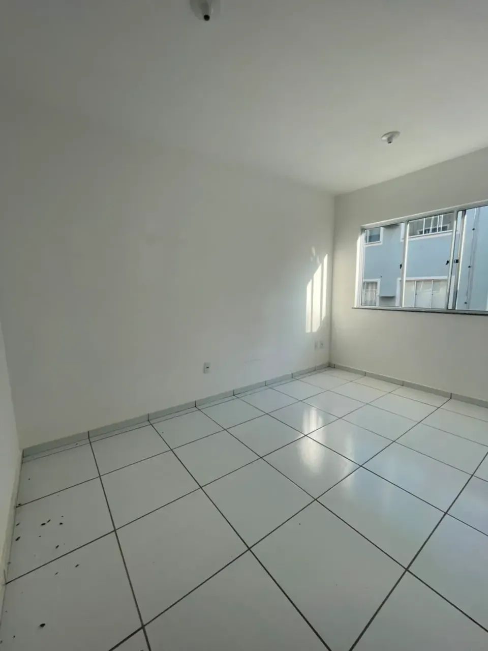 ALUGO APTO NO ARAÇAGI COND GRAN VILAGI - Foto 2