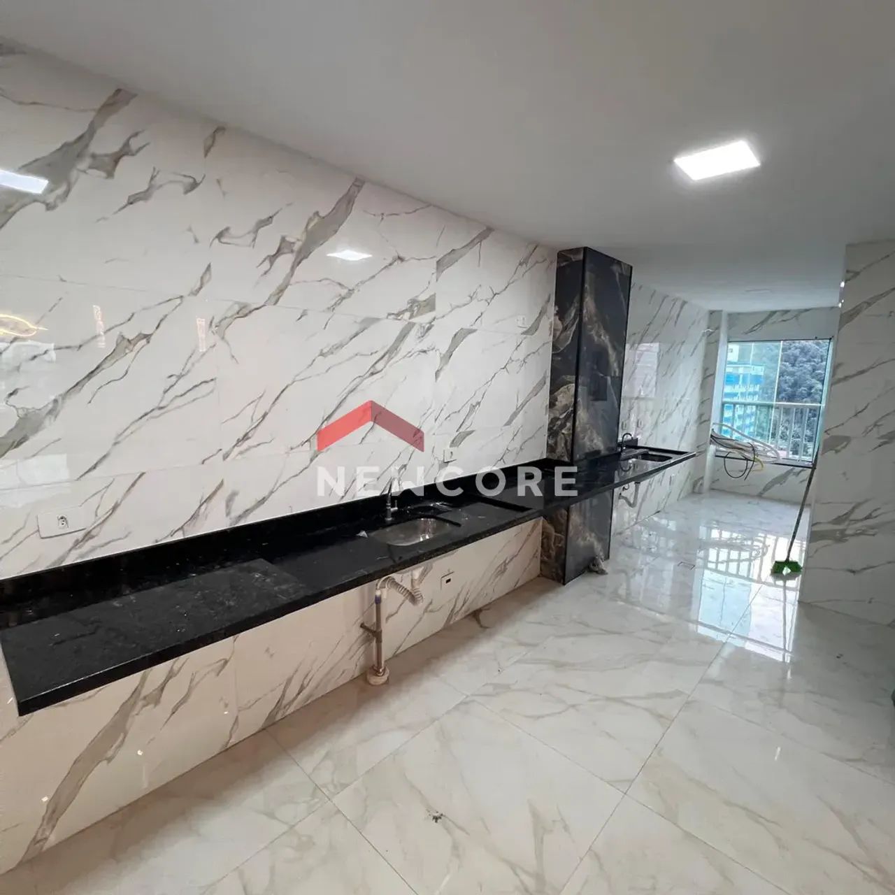 Apartamento em Avenida Ademar de Barros - Centro - Mongaguá/SP - Foto 3