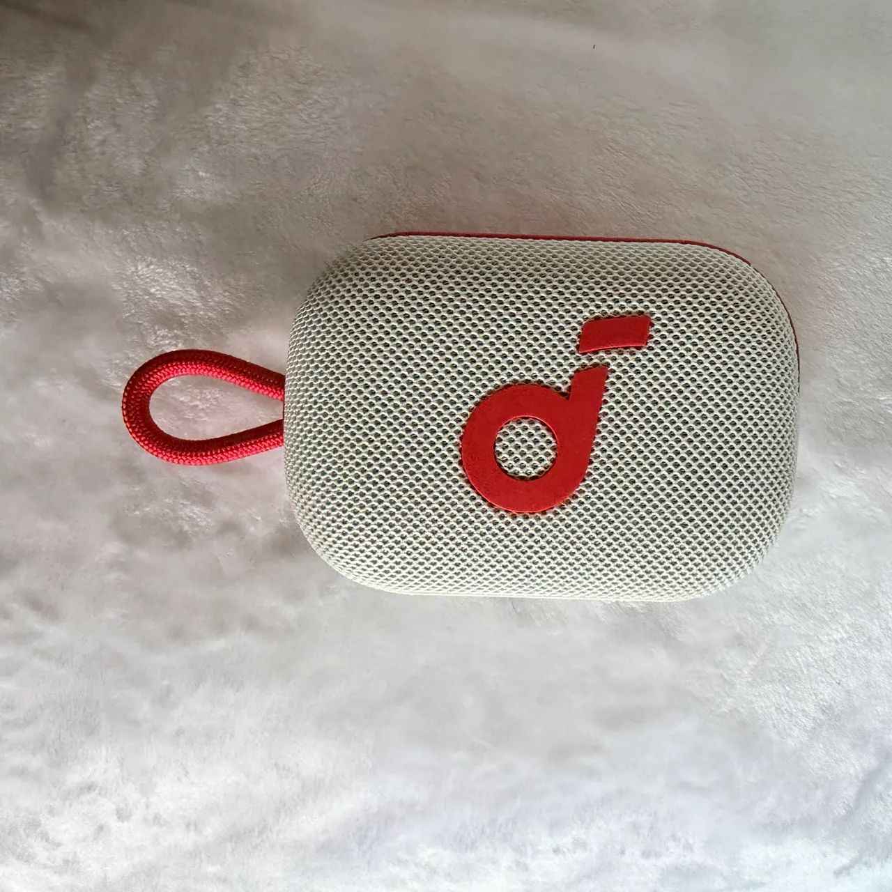 VENDA RÁPIDA! Caixa de som soundcore S4 GO branca 