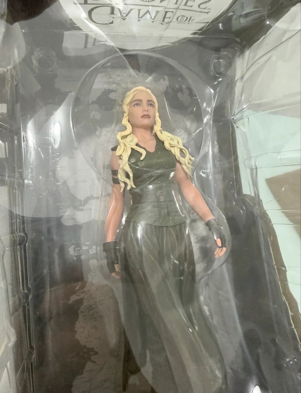 daenerys targaryen dark horse