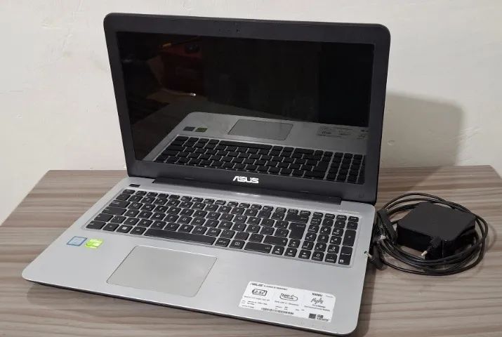 Notebook ASUS X556U Core i5 | 8GB RAM | HD 1TB | GeForce 930MX | Bateria Nova