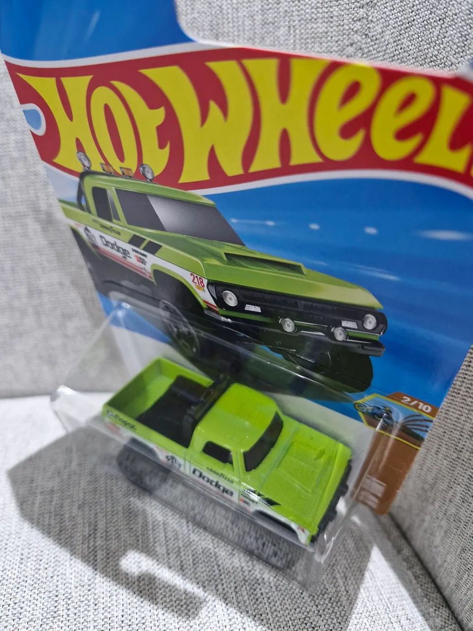 HOTWHEELS 70 DODGE POWER WAGON  - Foto 2