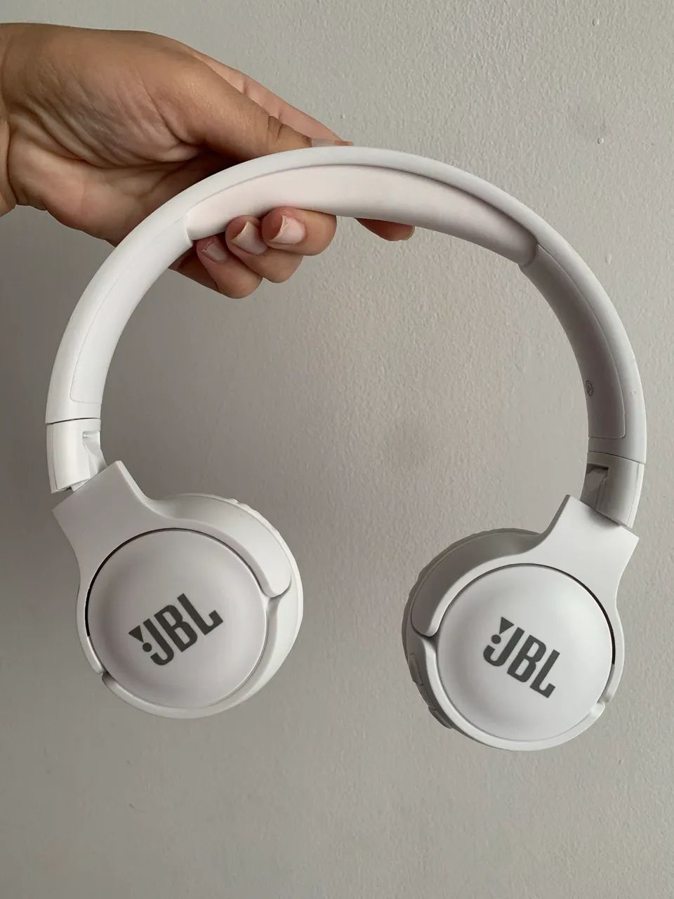 Fone de ouvido via Bluetooth 