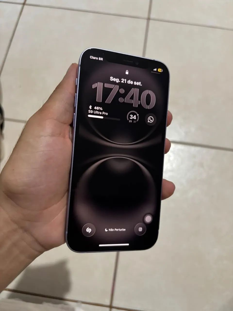 iPhone 12