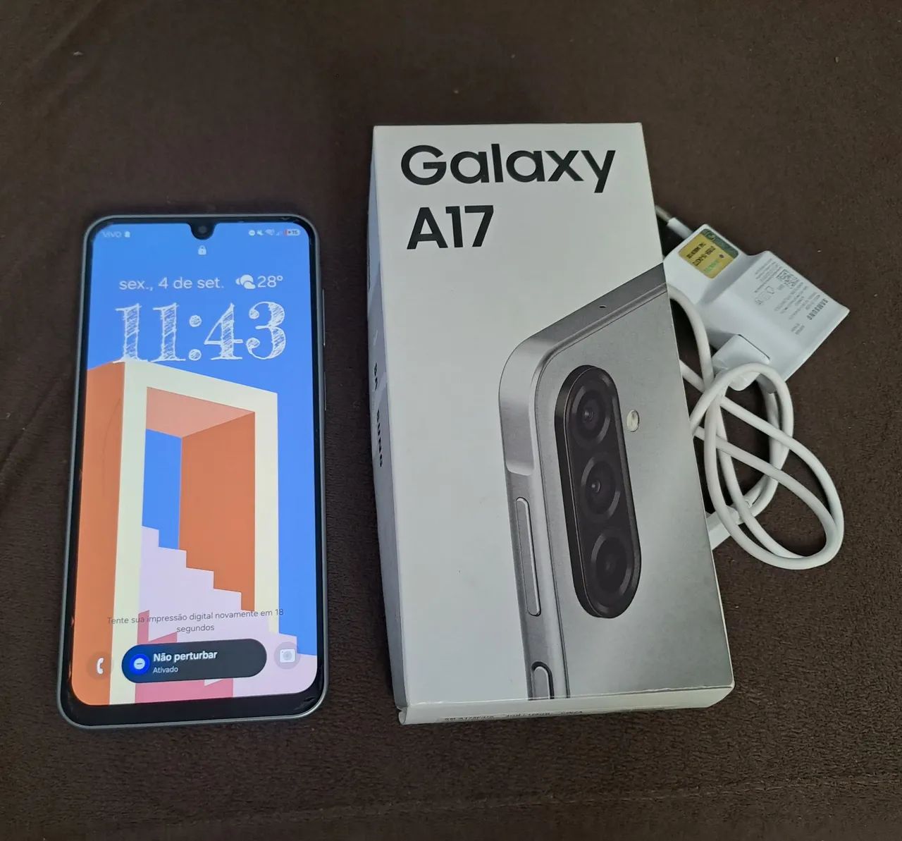 Samsung A17 de 128g em perfeito estado 