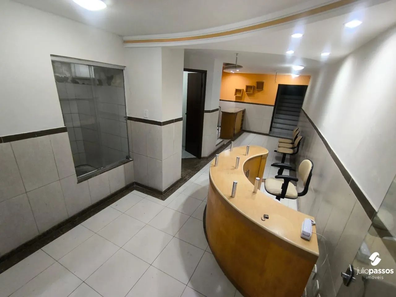 Casa Comercial Para Alugar em Avenida Movimentada  Excelente Localização na Av. - Foto 4