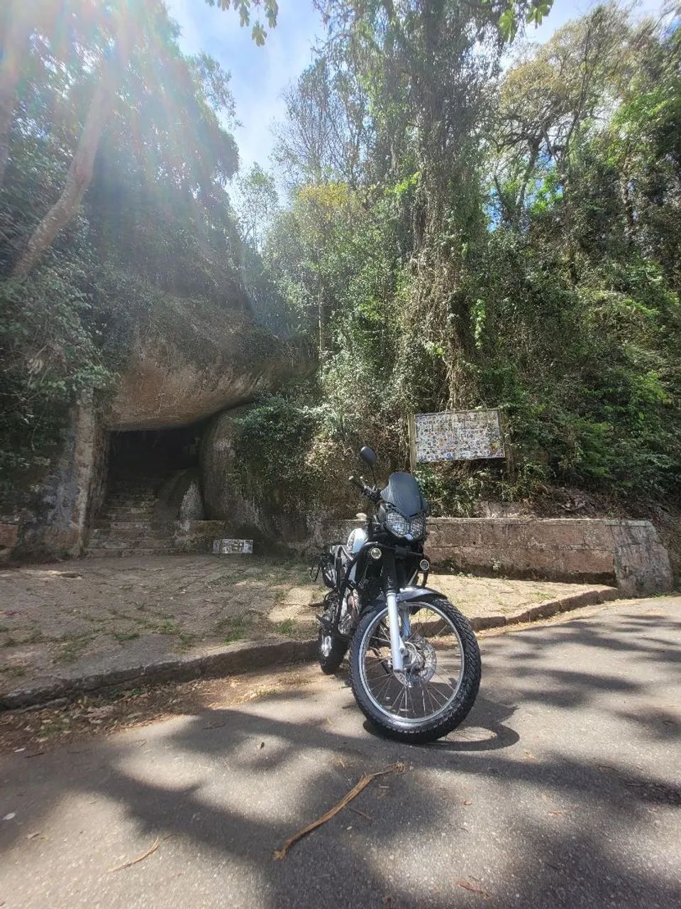 Tenere 250 - Foto 2