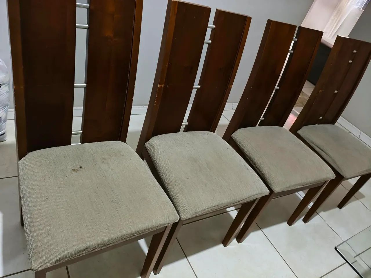 Mesa com cadeiras  - Foto 2