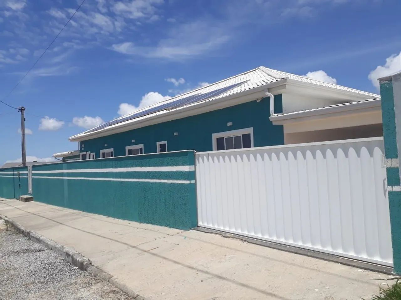 Alugo casa em São Pedro da Aldeia