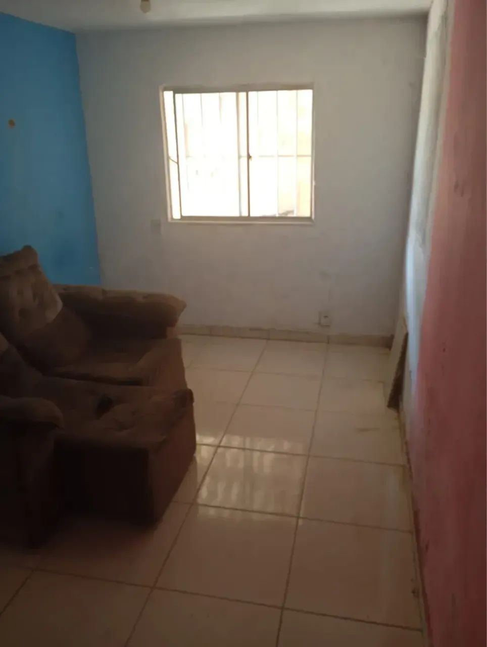 CASA COM 2 QUARTOS EM AREAL - ACEITO ENTRADA - Foto 3