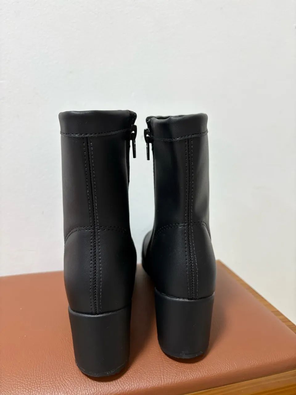 Bota preta nova - Foto 3
