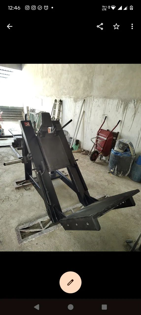 Hack Machine Sickert Wellness  - Foto 2