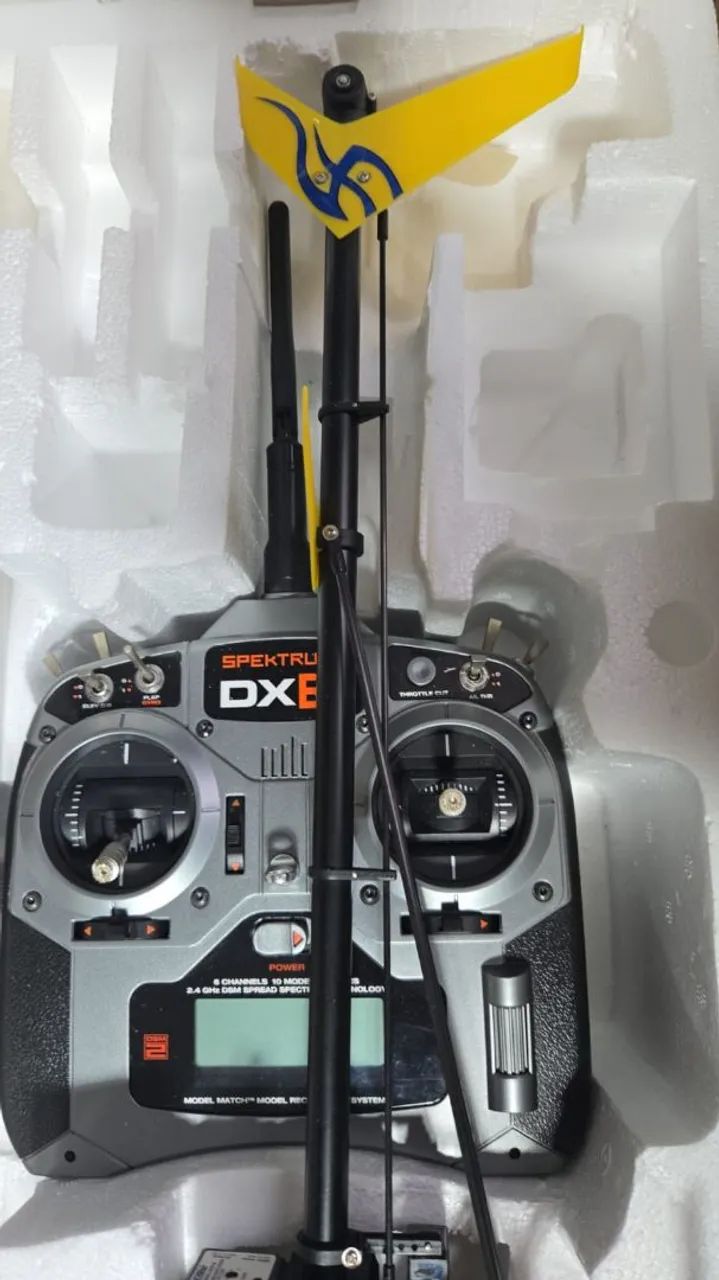 Helicóptero  controle E-flite blade 400 com dx6i - Foto 3