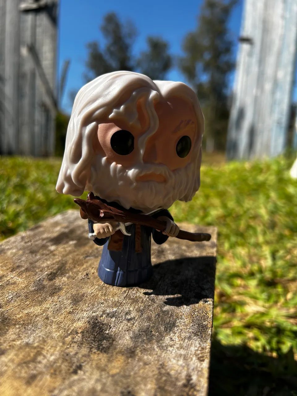 Funko pop Gandalf Senhor dos anéis com caixa  - Foto 4