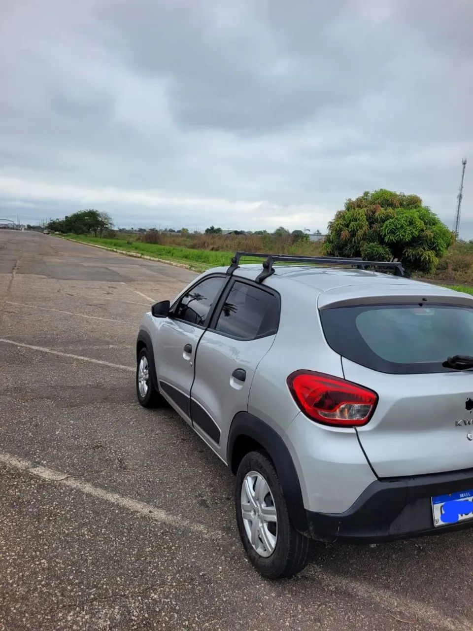 Renault Kwid Zen 1.0 Flex 12V 5P Mec. 2022 - Foto 3