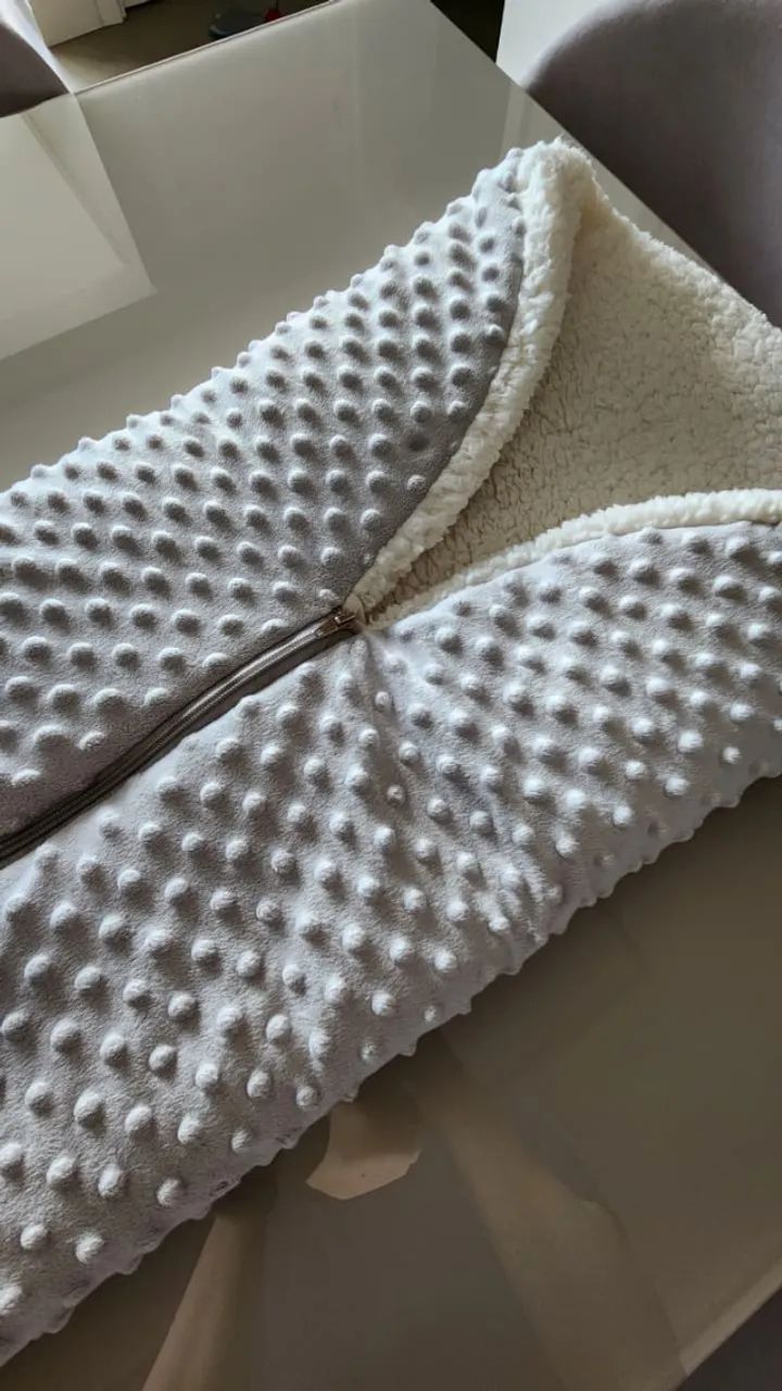 Saco De Dormir Casulo De Bebê Com Zíper Soft Bolha E Sherpa Cor Cinza