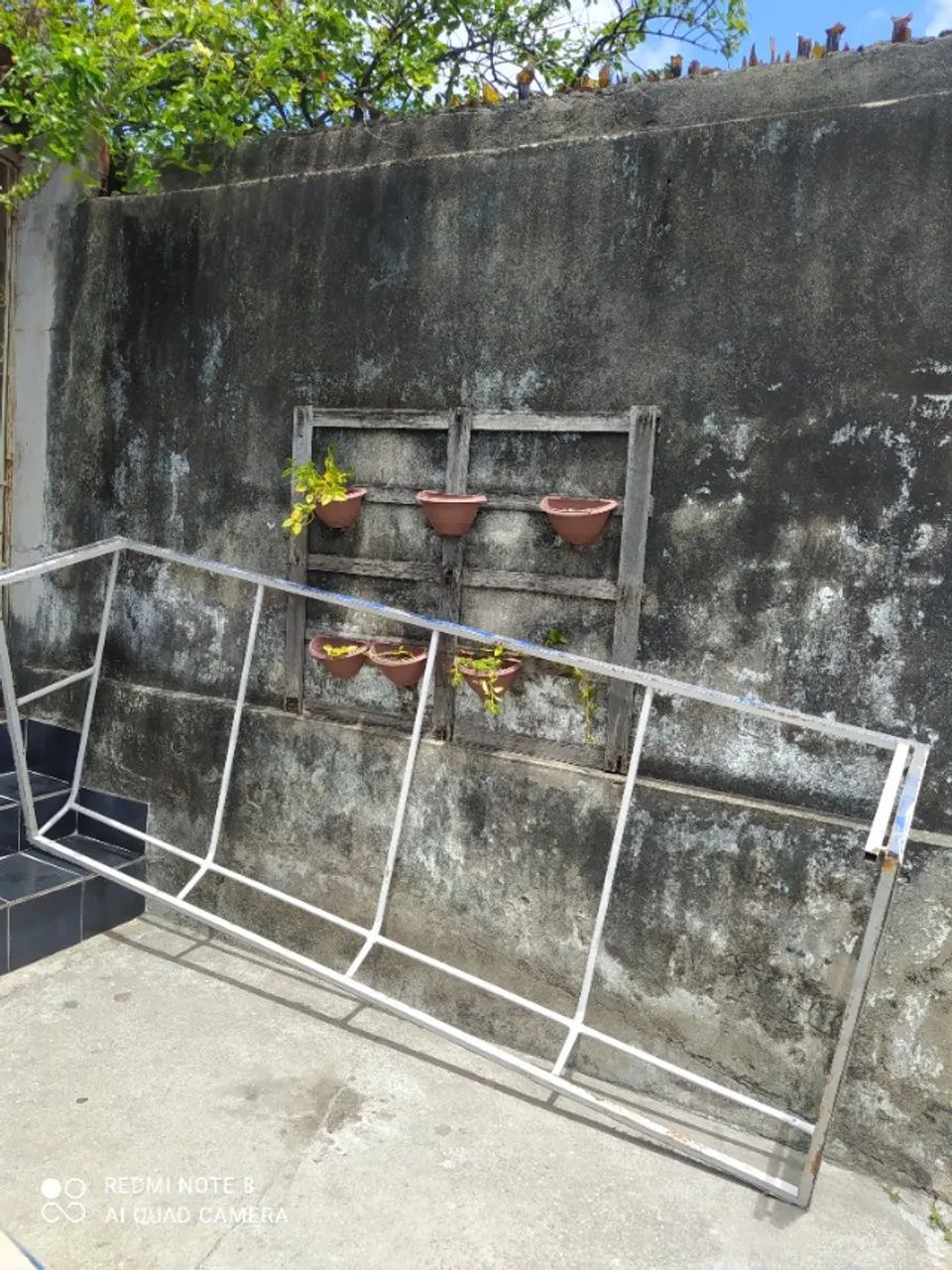 2 toldo um de alumínio e o outro ferro galvanizado - Foto 2