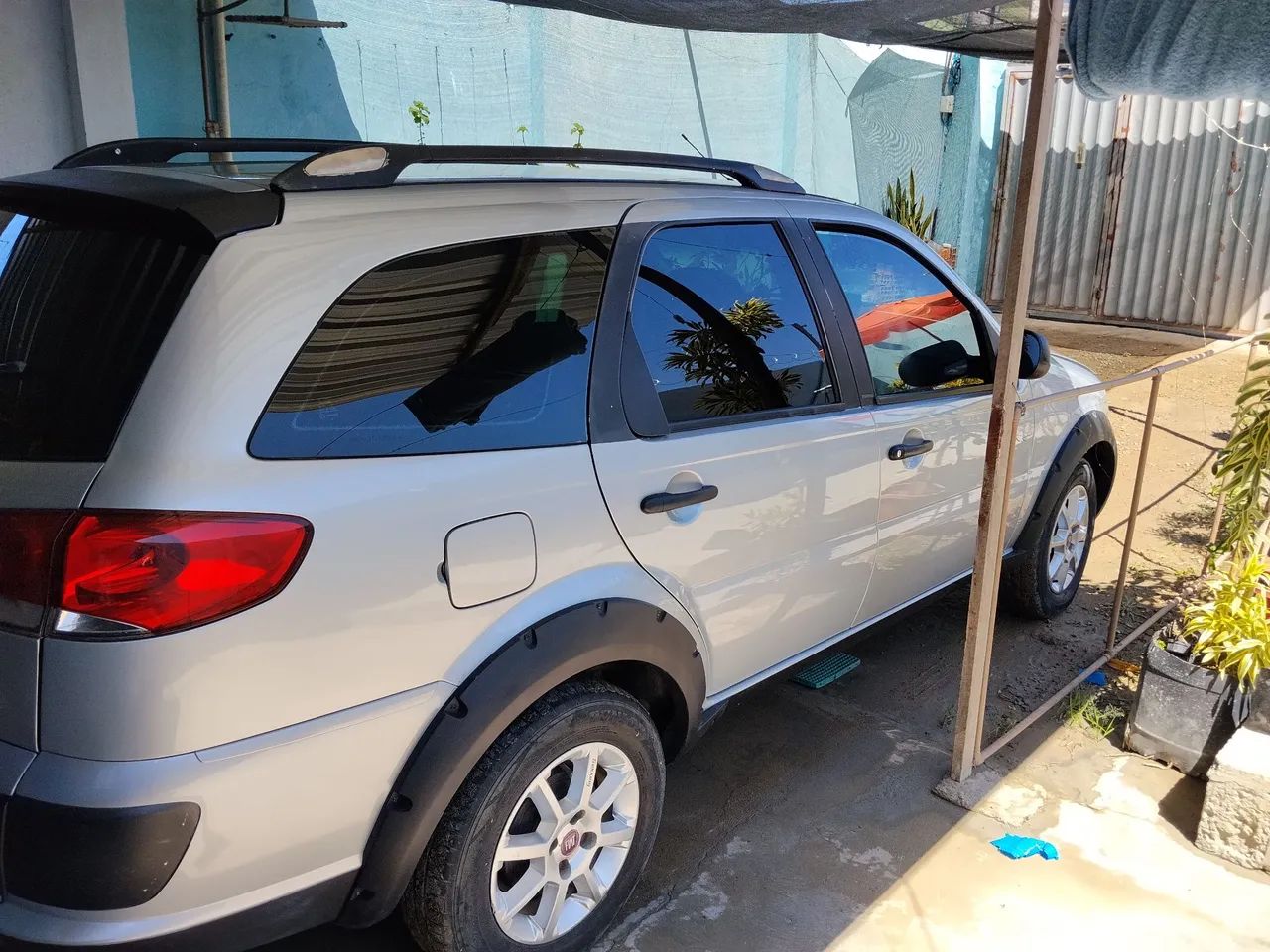 Fiat Palio Palio Weekend Trekking 1.6 Flex 16V 5p 2011
