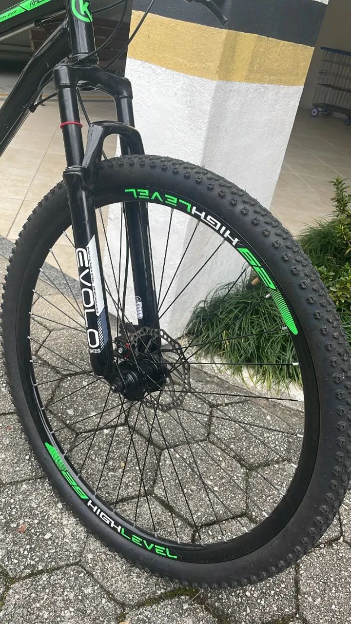Bicicleta KGT Aro 29, 2 meses de uso + cubo traseiro extra. - Foto 4