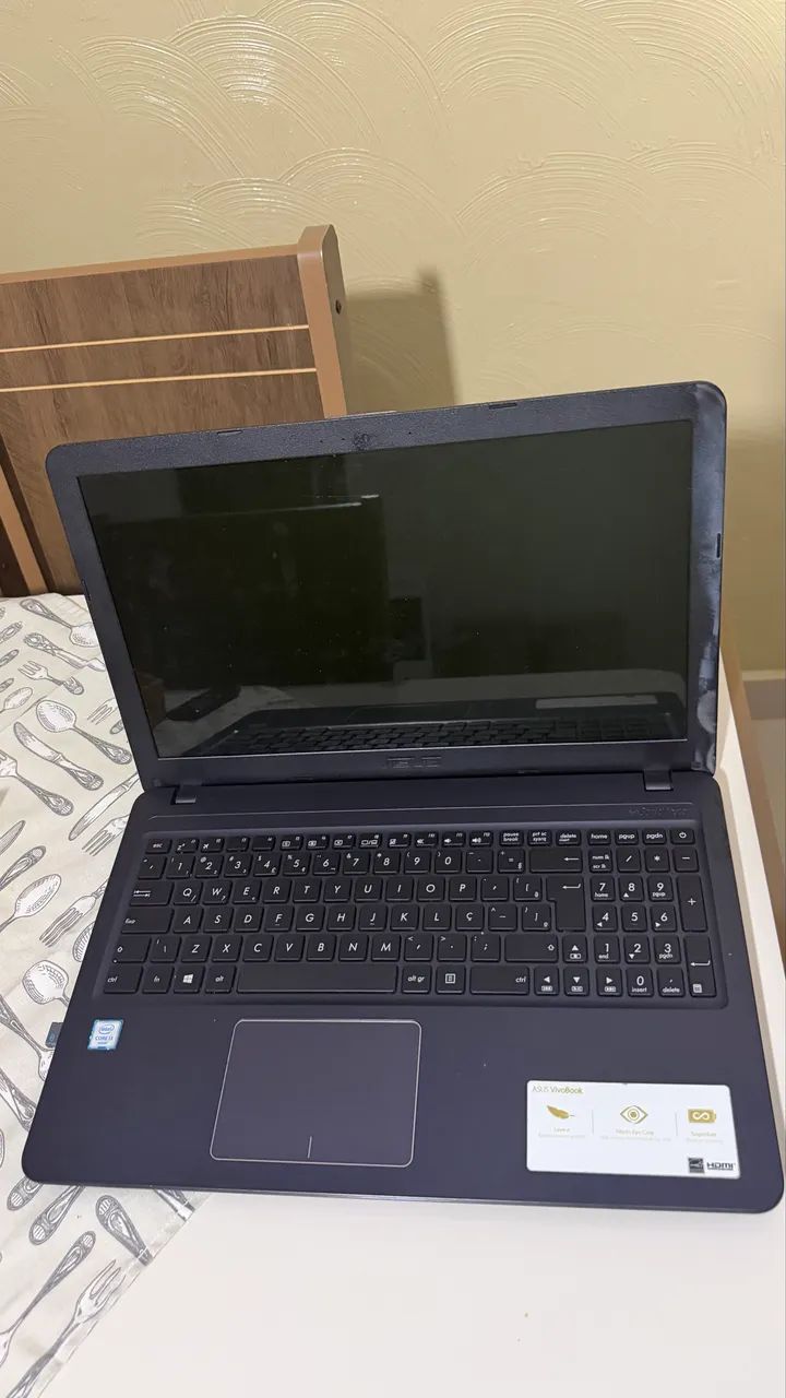 ? Notebook Acer com SSD 480GB - Ótimo para Trabalho e Estudos