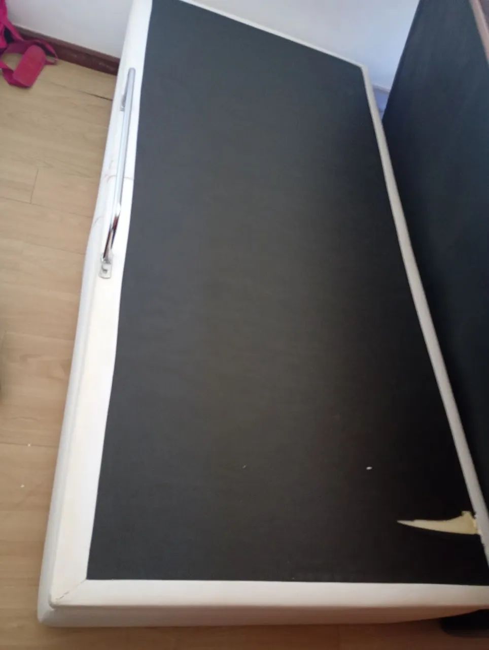 Cama box baú solteiro 