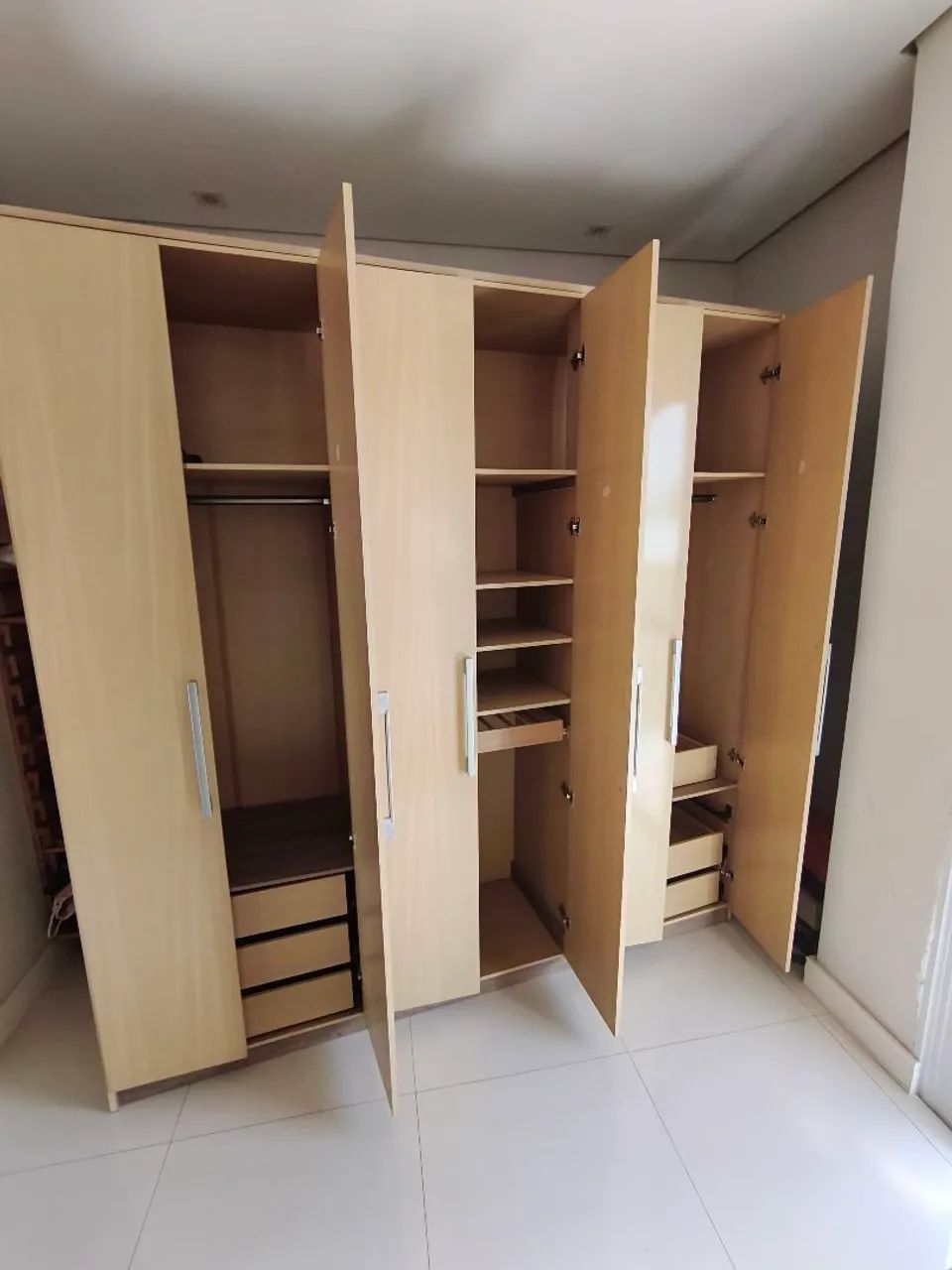 Guarda roupa casal 6 portas - Foto 3