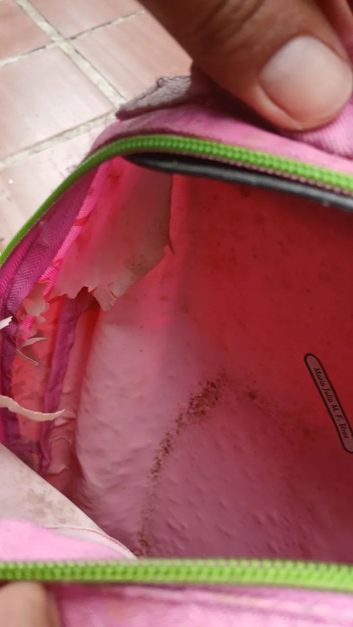 Mochila rodinhas Princesas da Disney  - Foto 5