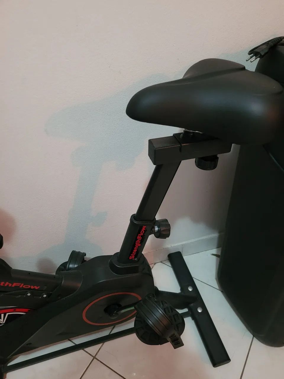 Vendo bicicleta e esteira   - Foto 3
