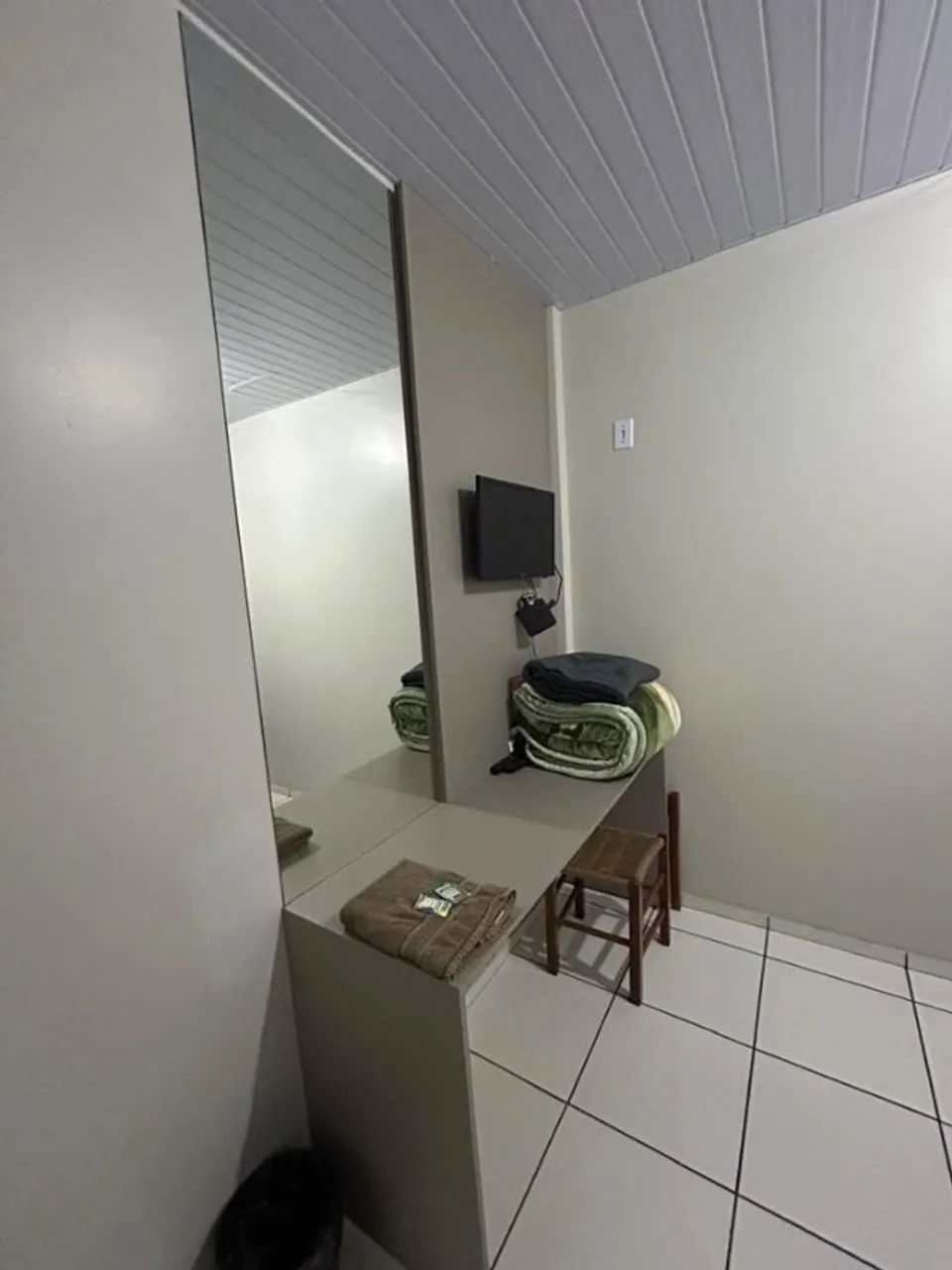 Vende hotel 