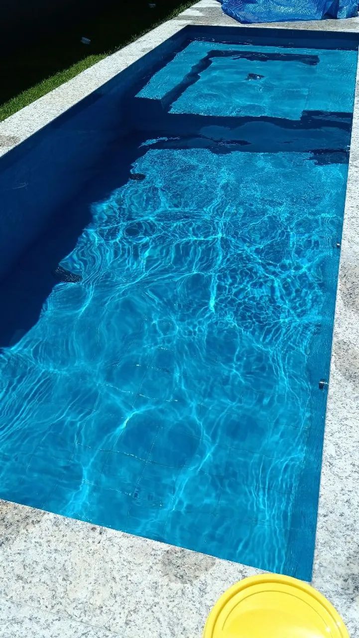 Limpeza de piscina 