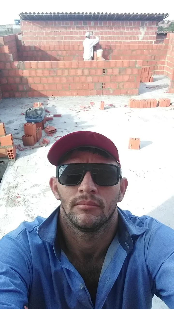 Mestre de obra e pedreiro  - Foto 2