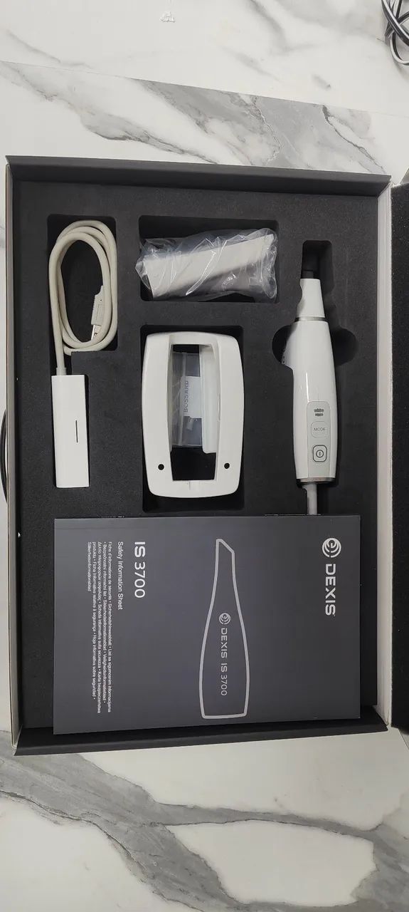 Scanner odontológico Dexis(FGM) - usado