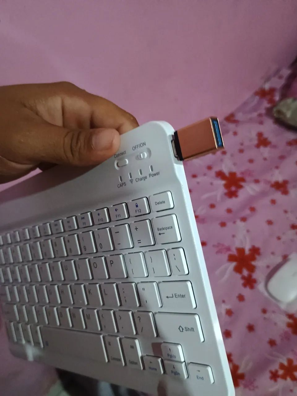 TECLADO E MOUSE SEM FIO, VIA BLUETOOTH  - Foto 4