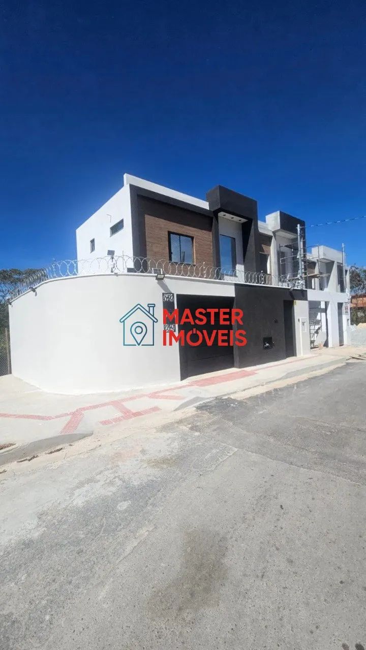 CASA 3 QUARTOS COM SUITE