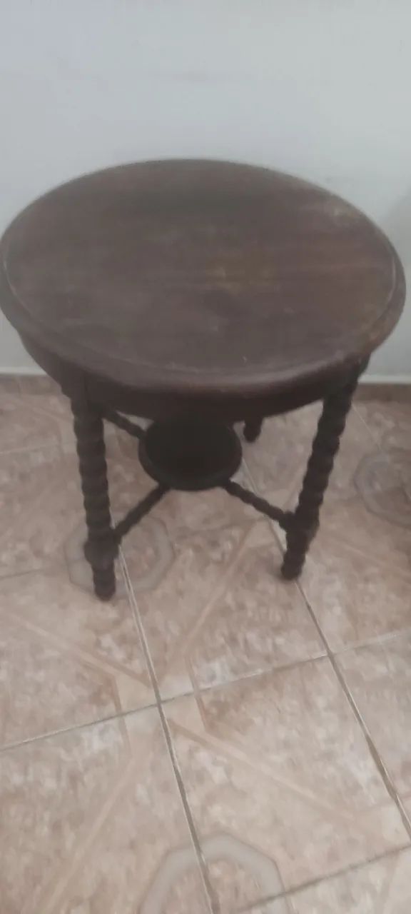 Mesa Canto Redonda 
